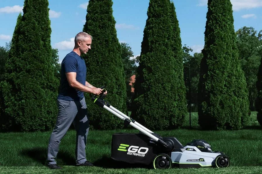 electric start lawn mowers self propelled